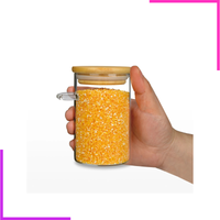 Bocaux en verre et bambou avec cuillères