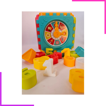 Cube d'Éveil Multisensoriel pour Bébé