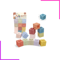 Cubes en silicone empilés en tours de différentes hauteurs