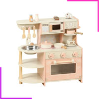 Cuisine en bois pour enfant garnie de ses ustensiles