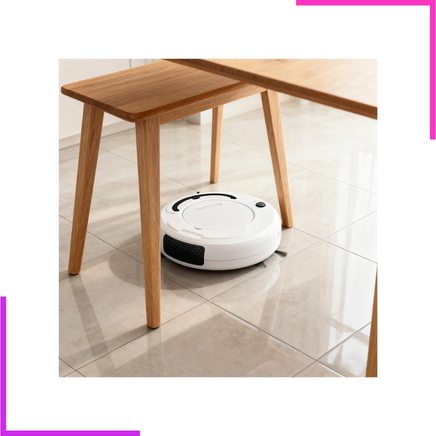 Aspirateur robot BowAI avec une puissance d'aspiration de 1200Pa en action sur un sol brillant.