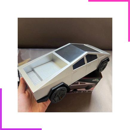 Cybertruck télécommandé avec sa manette de contrôle